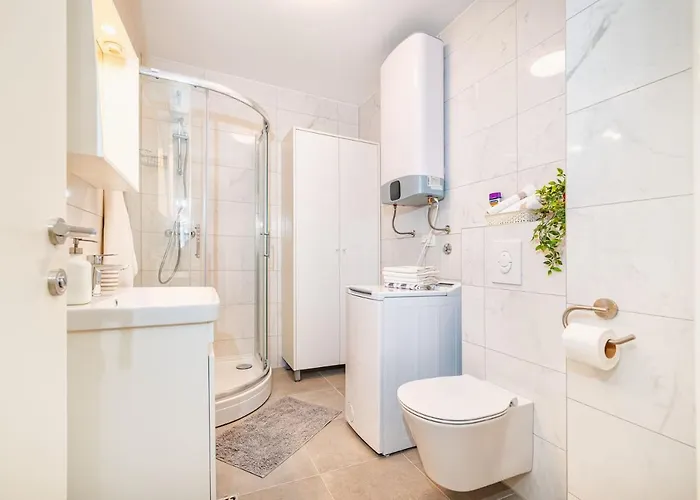 Ap Stella, Center Of Zadar, 2br, Parking Zadar