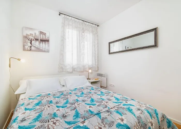 Apartamento Ap Stella, Center Of Zadar, 2br, Parking *