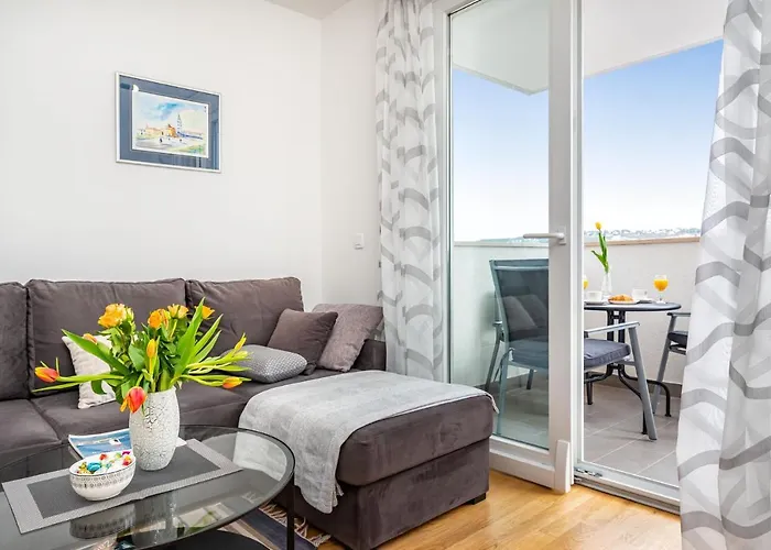 Apartamento Ap Stella, Center Of Zadar, 2br, Parking *