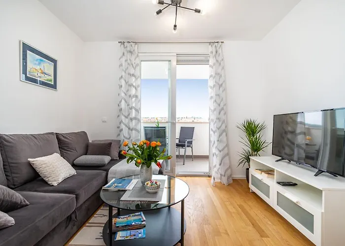 Ap Stella, Center Of Zadar, 2br, Parking *