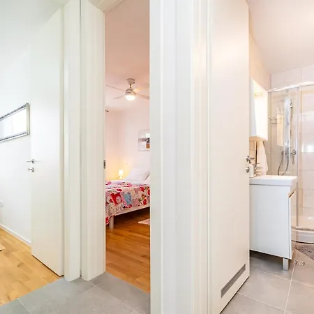 شقة Ap Stella, Center Of Zadar, 2br, Parking